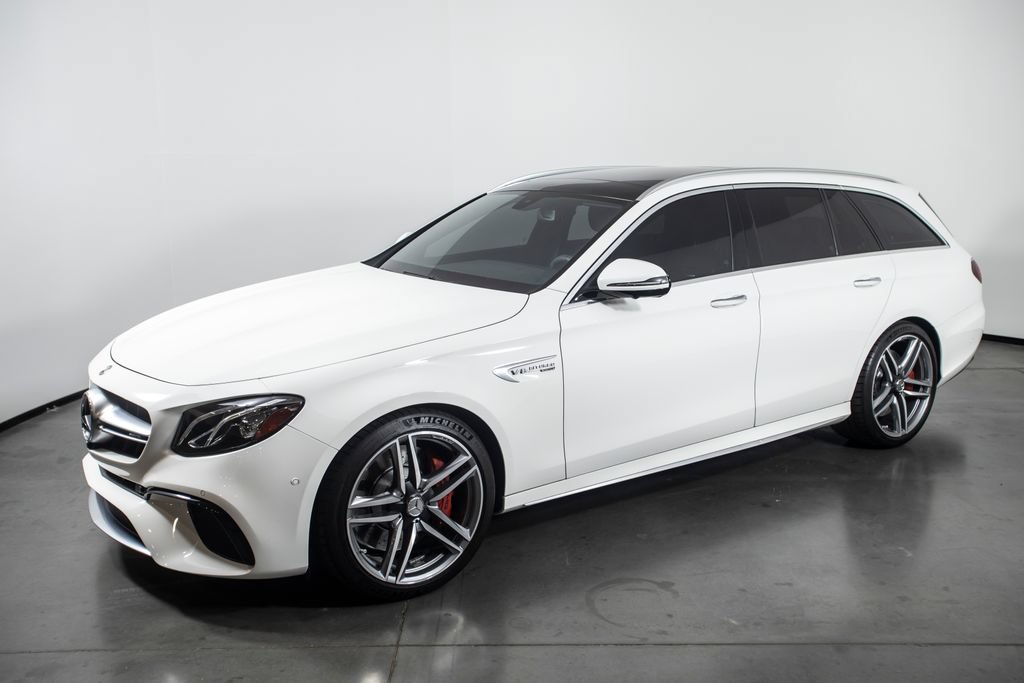 Used 2020 Mercedes-Benz E 63 AMG S image 1