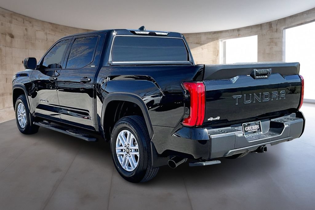 Used 2025 Toyota Tundra SR5 AWD/4WD image 14