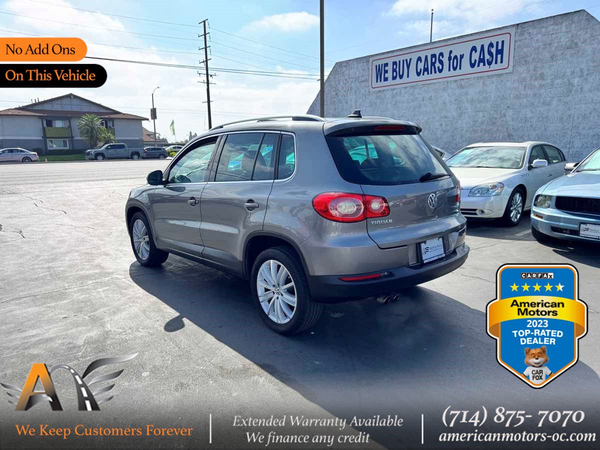 Used 2011 Volkswagen Tiguan SEL
