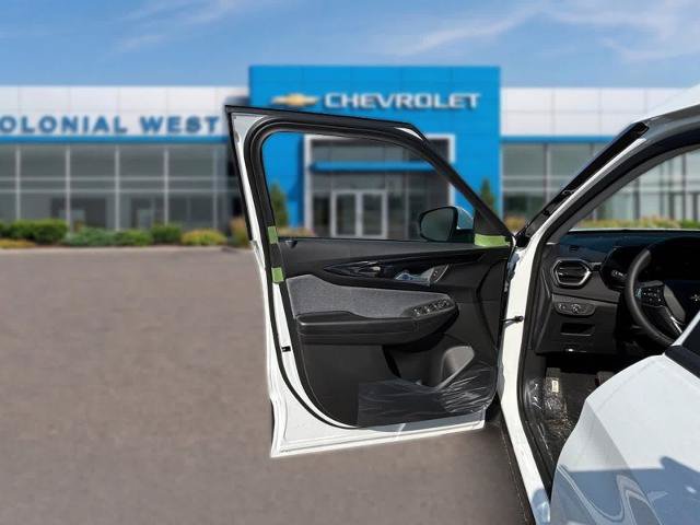 New 2026 Chevrolet TrailBlazer LT w/ LT Cold Weather Package AWD/4WD image 24