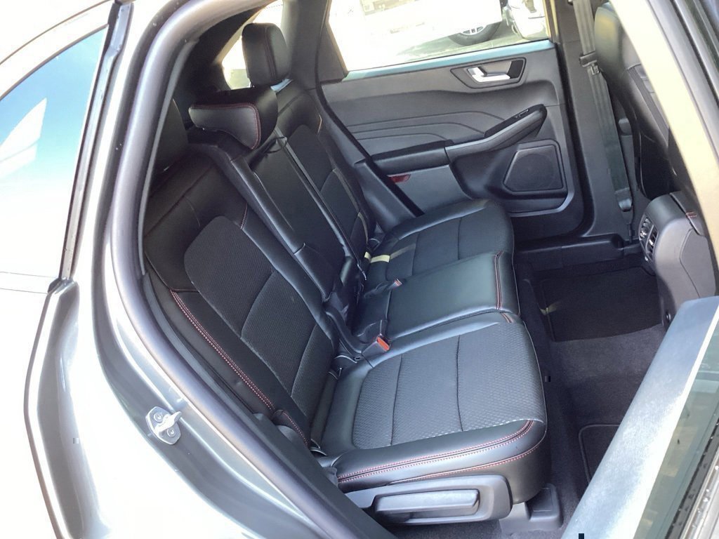 New 2025 Ford Escape ST-Line Elite image 35