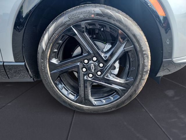 New 2026 Chevrolet Equinox EV RS w/ Active Safety Package 3 AWD/4WD image 9