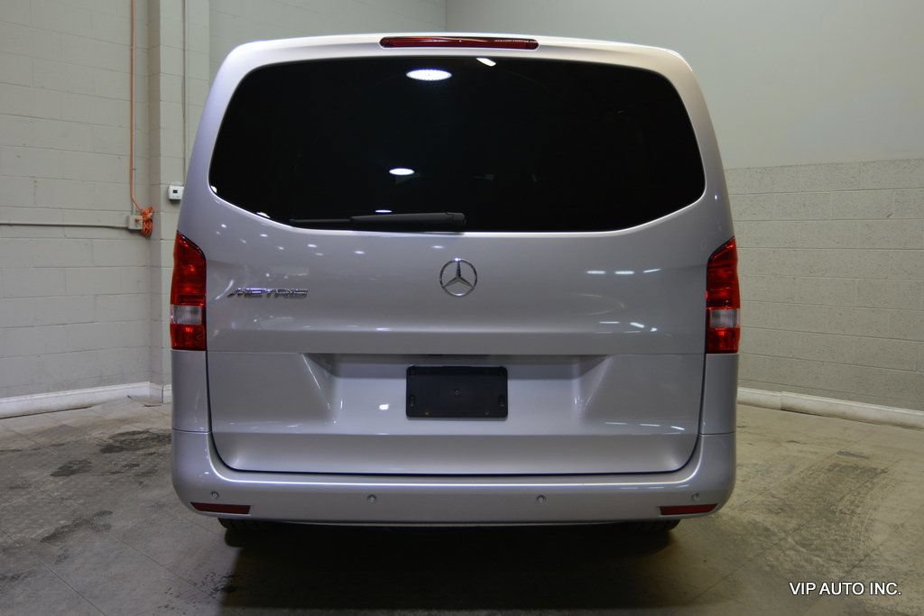 Used 2017 Mercedes-Benz Metris Passenger image 30