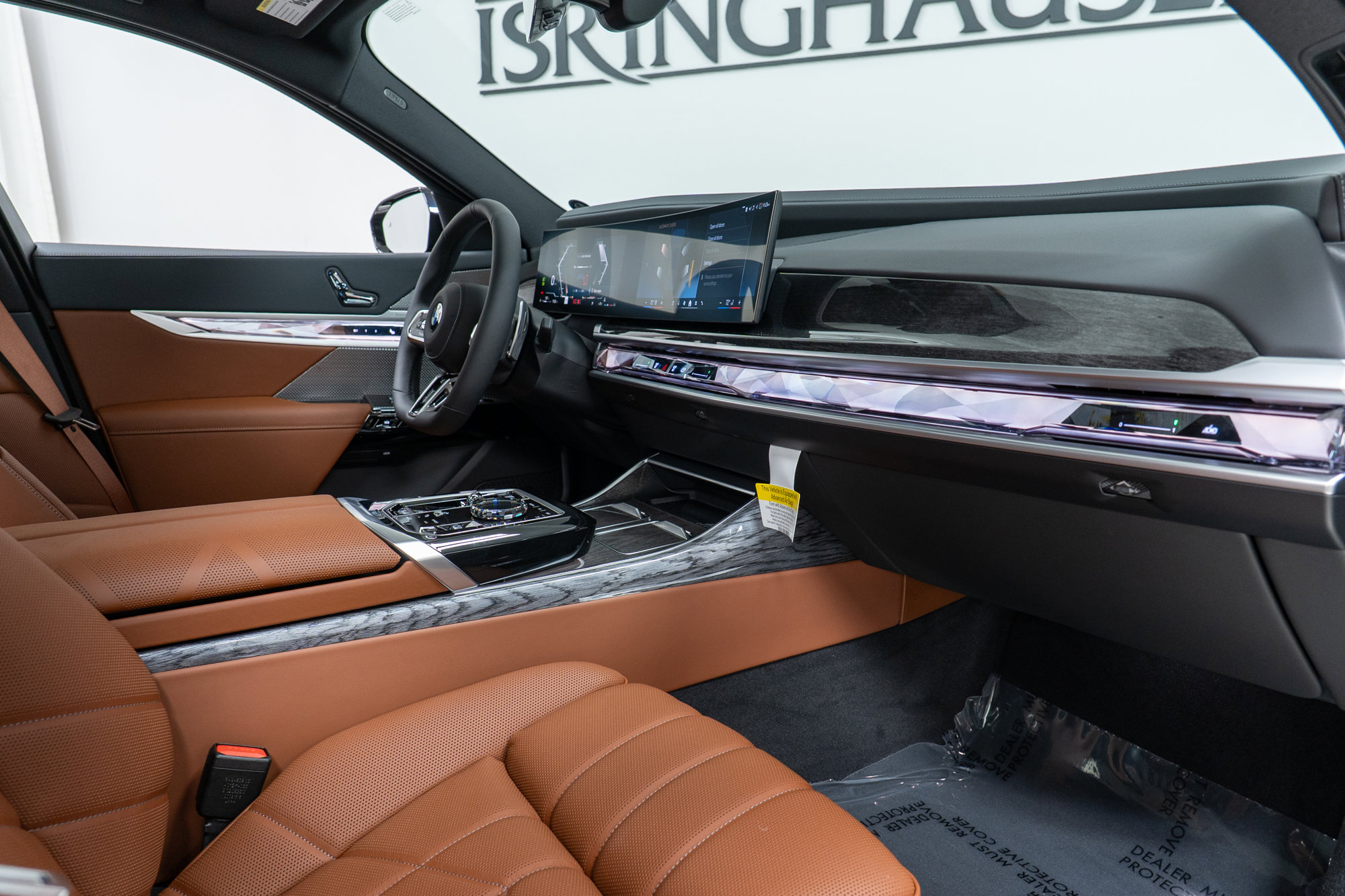 Used 2025 BMW 760i xDrive w/ Executive Package image 23