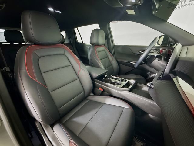 Used 2025 Chevrolet Equinox RS image 30