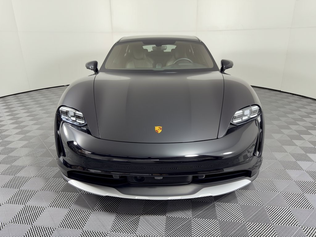 Certified 2022 Porsche Taycan 4 Cross Turismo AWD/4WD image 6