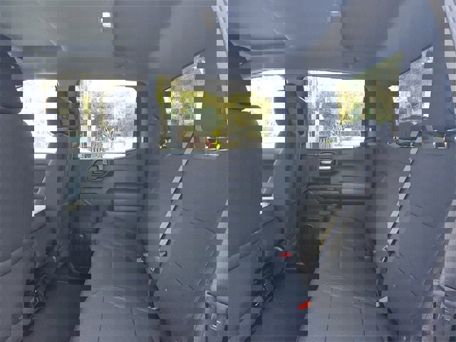 New 2025 Chevrolet Silverado 1500 Custom image 9