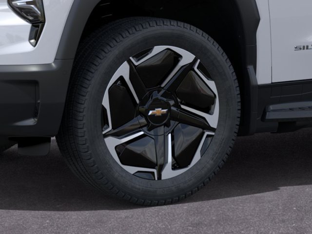 New 2026 Chevrolet Silverado EV LT AWD/4WD image 9