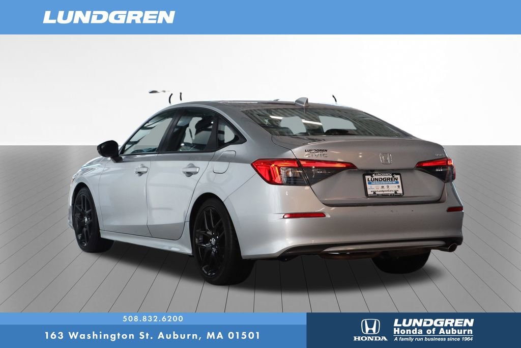 Used 2023 Honda Civic Sport image 3