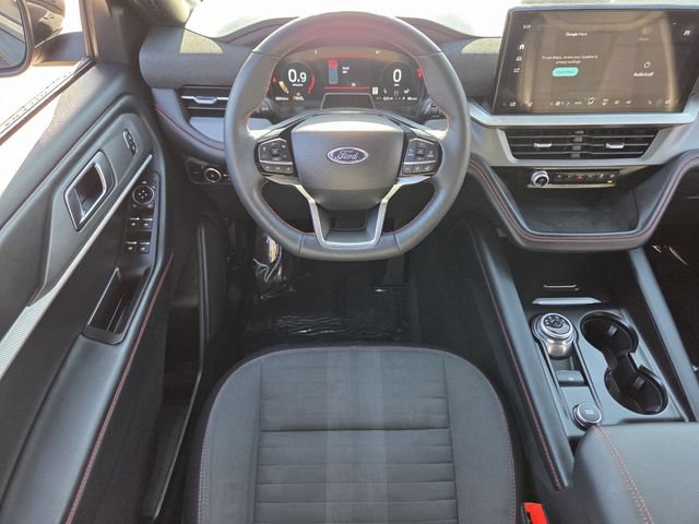 Certified 2025 Ford Explorer ST-Line w/ ST-Line Street Pack AWD/4WD image 15