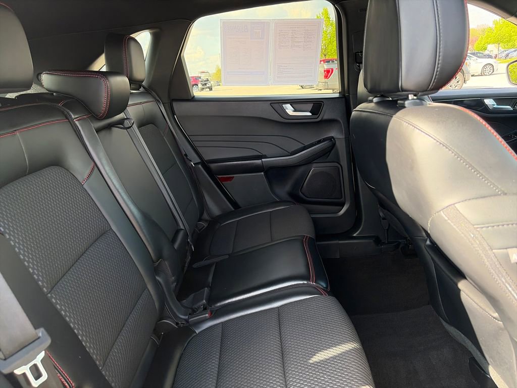 Used 2023 Ford Escape ST-Line Select w/ Tech Pack #1 AWD/4WD image 29