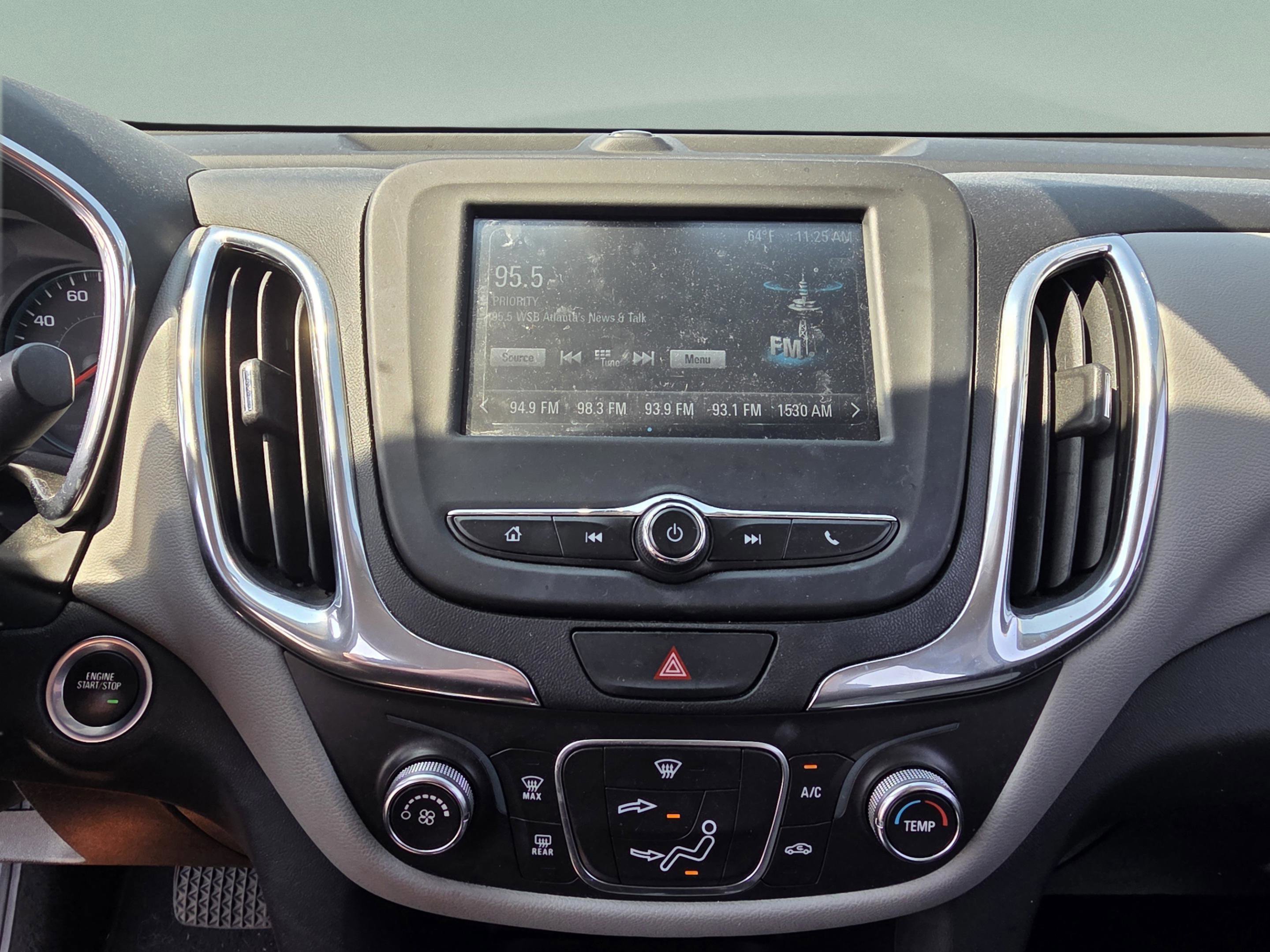 Used 2018 Chevrolet Equinox LS FWD image 14