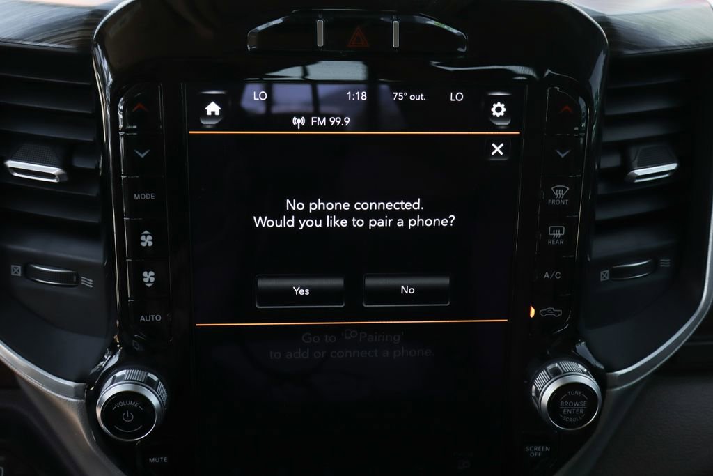 Used 2020 RAM 1500 Laramie image 37