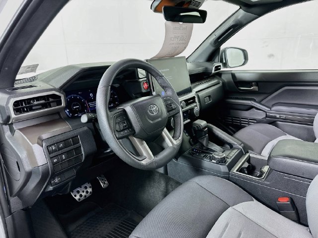 Used 2024 Toyota Tacoma TRD Sport AWD/4WD image 12