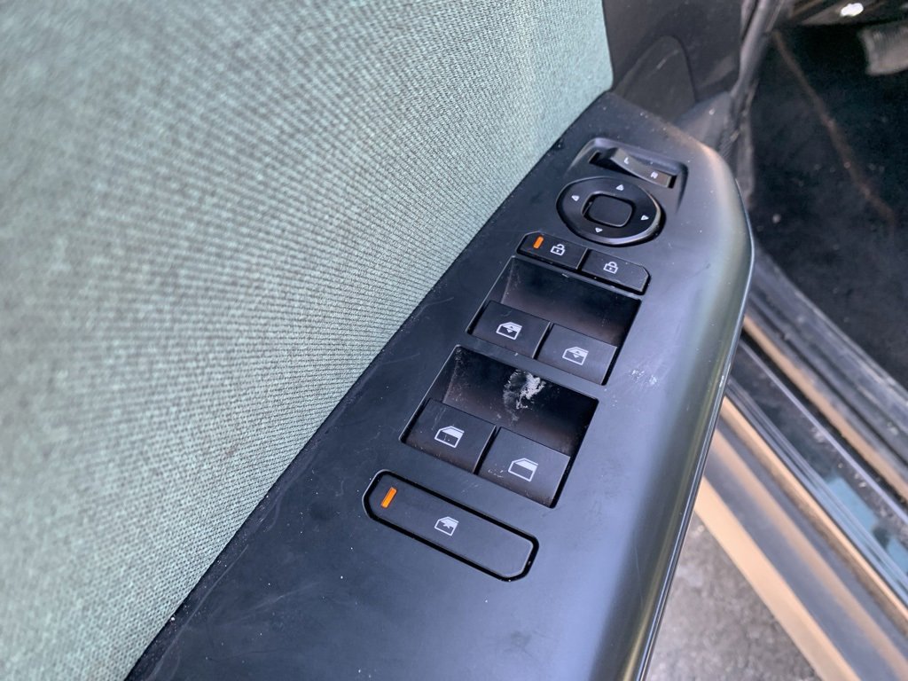 Used 2025 Kia K4 EX image 17