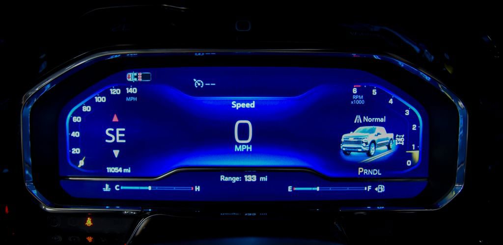 Used 2025 Chevrolet Silverado 1500 LT image 26