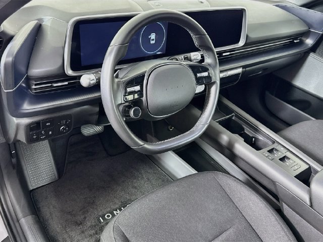 Certified 2024 Hyundai Ioniq 6 SE RWD image 13