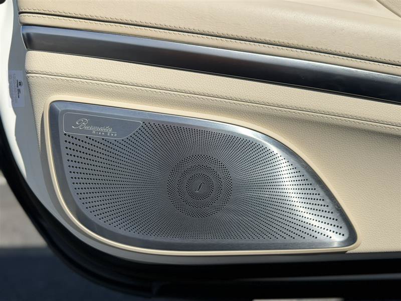 Used 2015 Mercedes-Benz S 550 4MATIC Coupe w/ Sport Package image 20