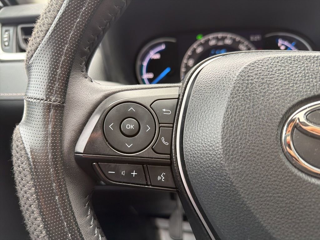 Used 2024 Toyota RAV4 XLE w/ Convenience Package image 34