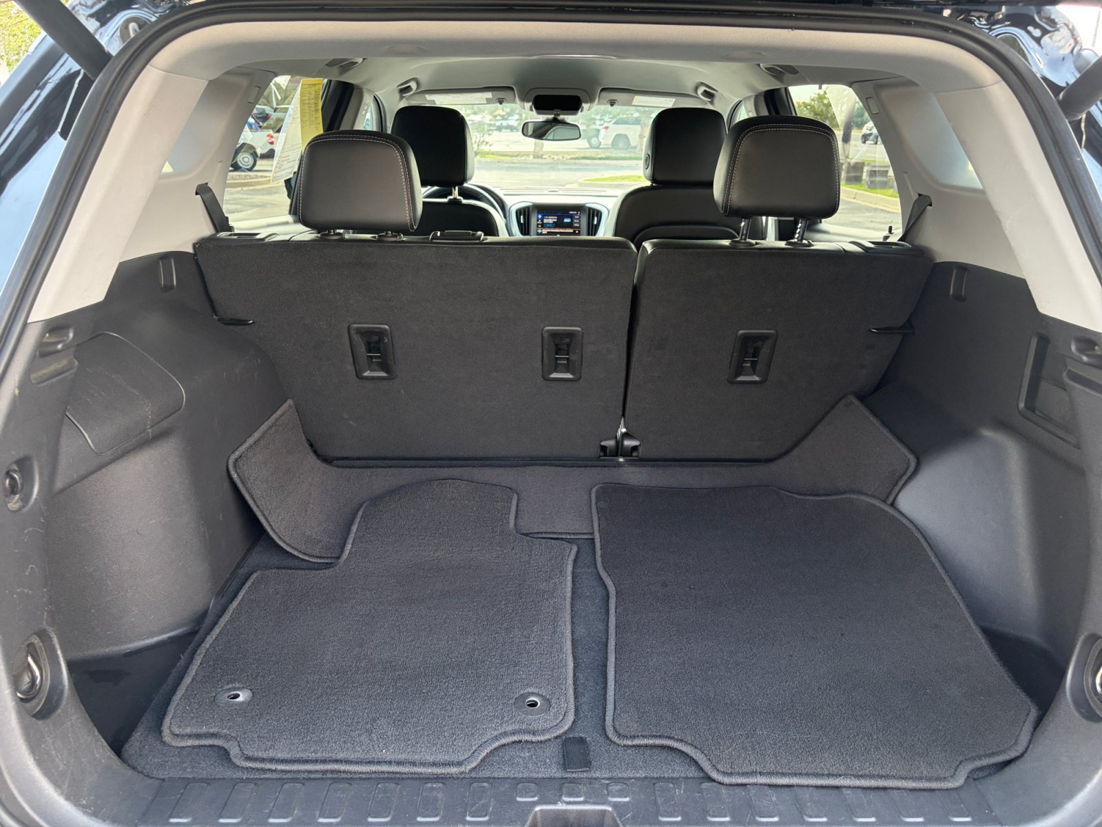 Used 2024 GMC Terrain SLT AWD/4WD image 20