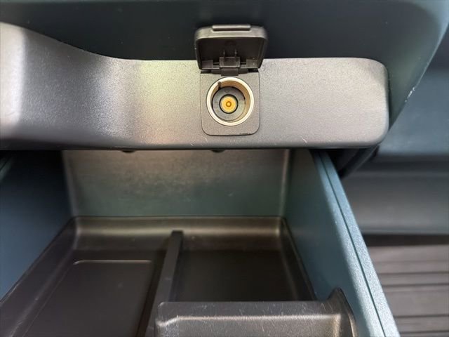 Used 2022 Ford Maverick XL image 28