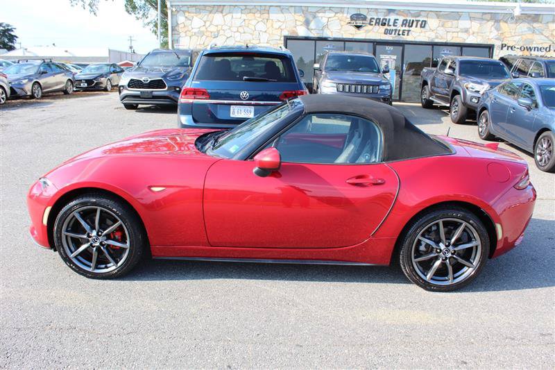 Used 2016 MAZDA MX-5 Miata Grand Touring RWD image 4