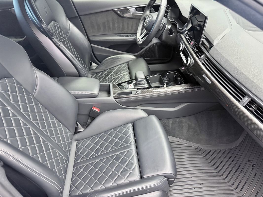 Used 2021 Audi S4 Premium Plus w/ Premium Plus Package image 13