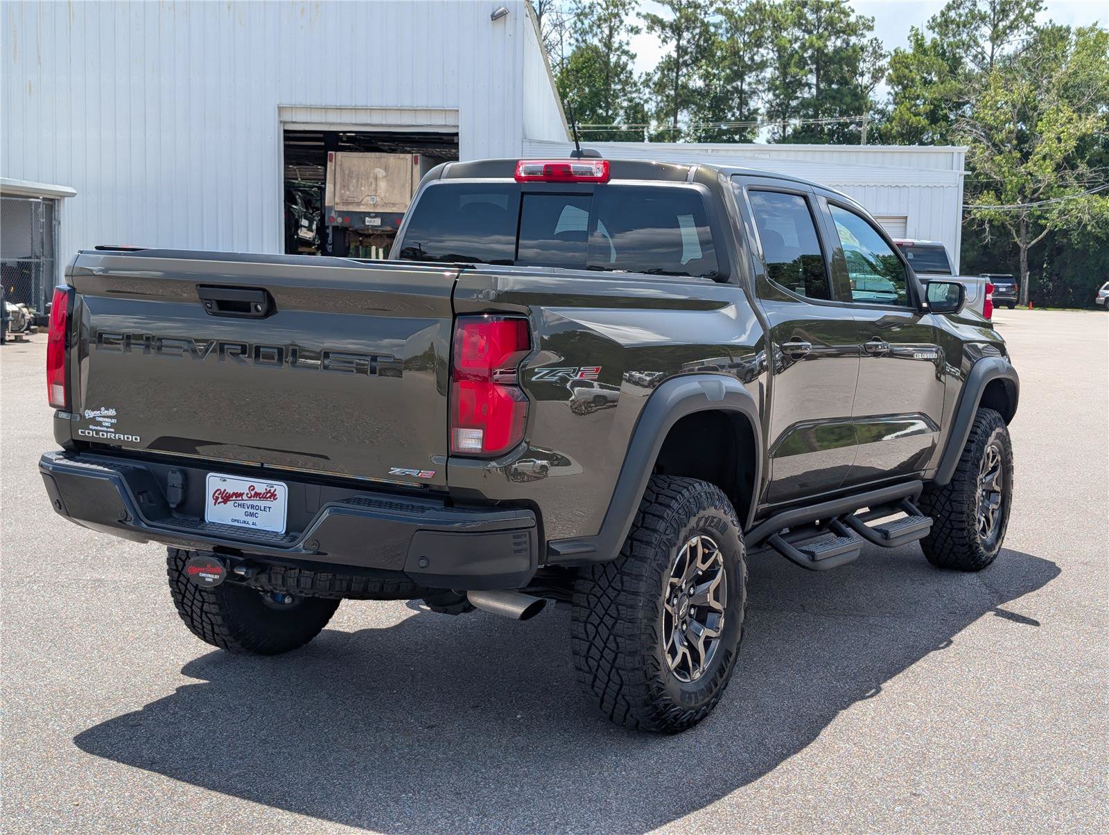 Used 2024 Chevrolet Colorado ZR2 w/ ZR2 Convenience Package III AWD/4WD image 8