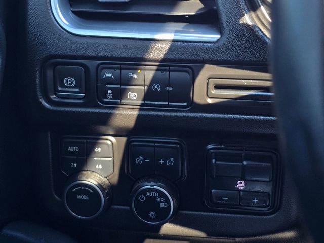 Certified 2023 Chevrolet Suburban RST w/ Luxury Package image 34