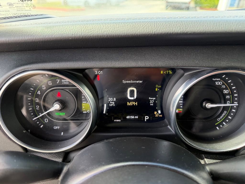 Used 2022 Jeep Wrangler Unlimited Sahara AWD/4WD image 29