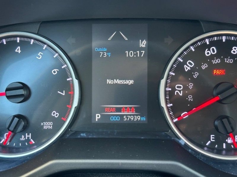 Used 2021 Toyota RAV4 LE AWD/4WD image 22