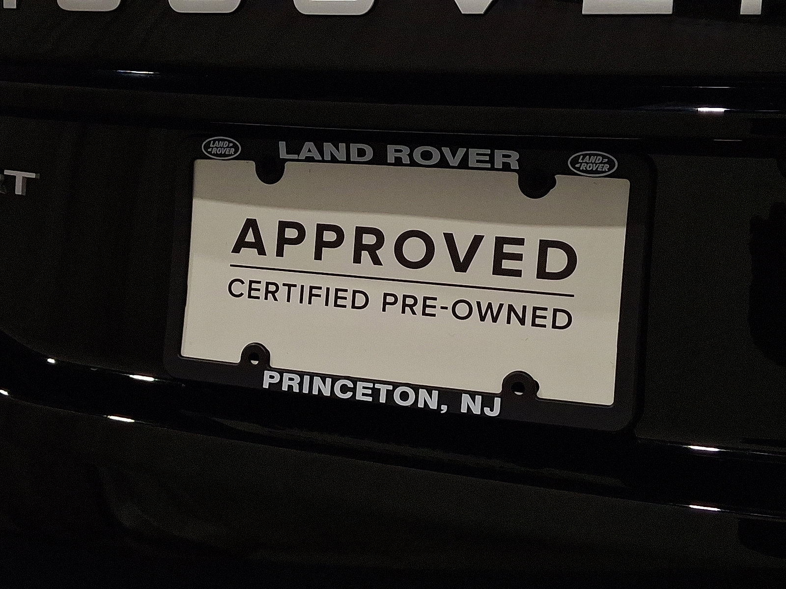 Certified 2025 Land Rover Discovery Sport S image 31