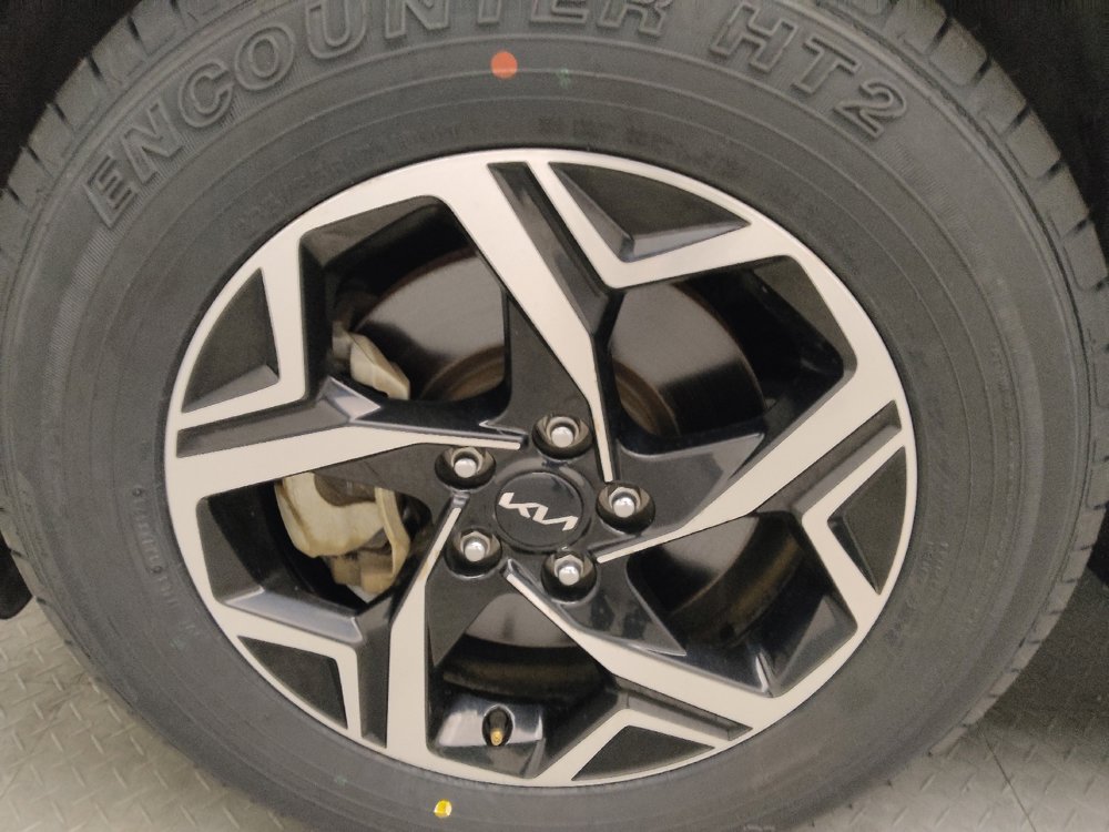 Used 2023 Kia Sportage LX FWD image 31