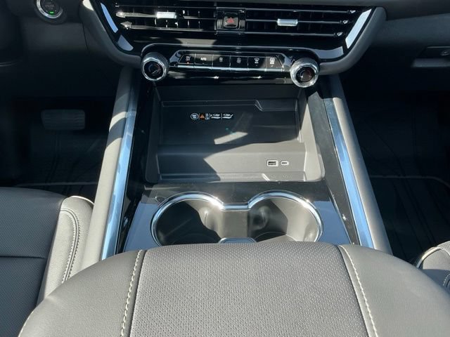 New 2026 Chevrolet Tahoe Premier w/ Sun And Tow Package AWD/4WD image 28
