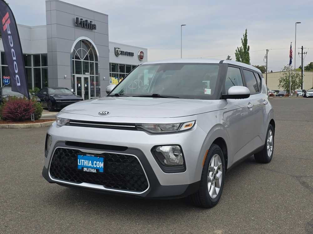 Used 2021 Kia Soul S FWD image 1