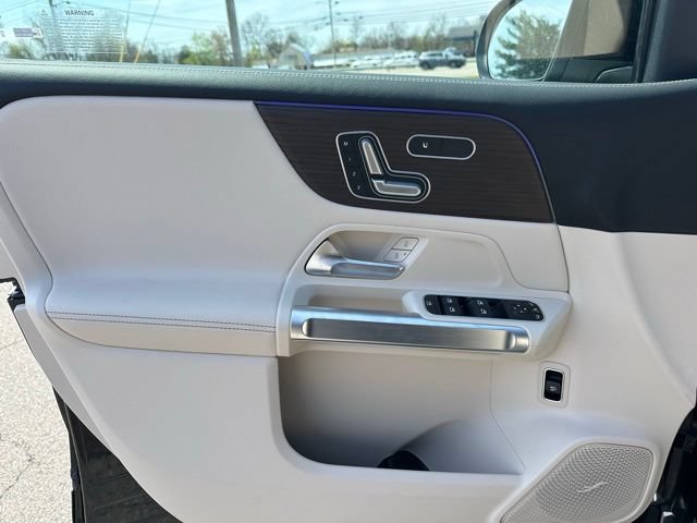 New 2026 Mercedes-Benz GLB 250 4MATIC image 11