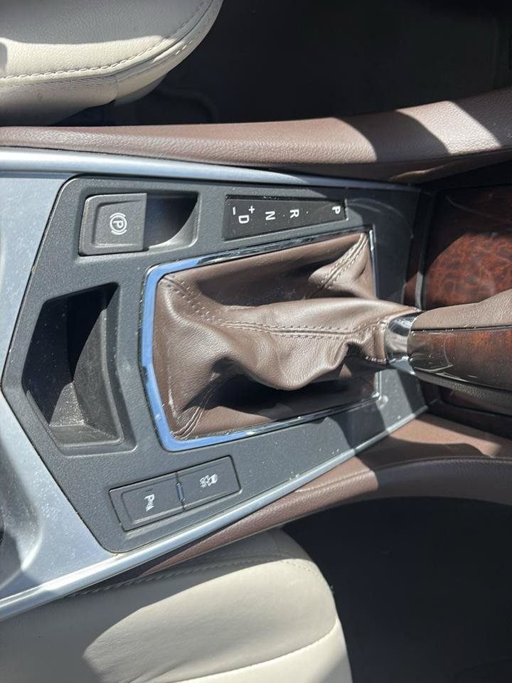 Used 2011 Cadillac SRX Performance FWD image 14