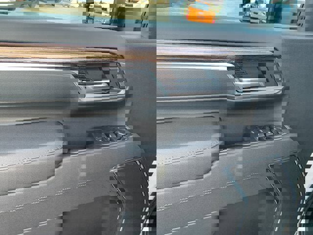 New 2026 GMC Sierra 2500 SLE w/ SLE Convenience Package image 16