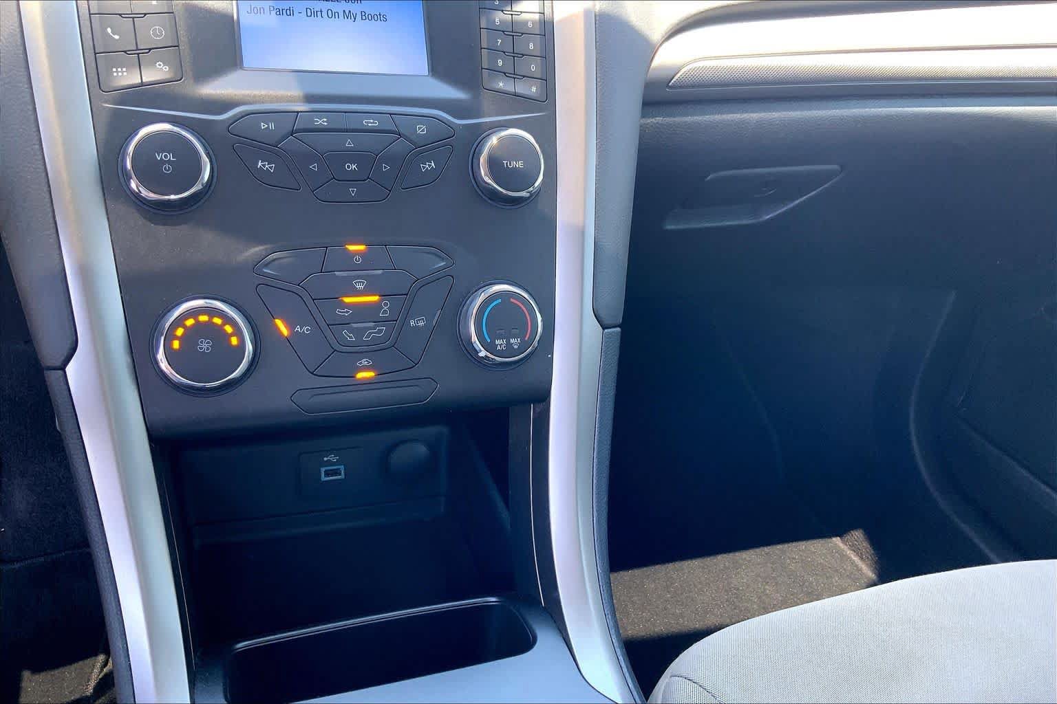 Used 2020 Ford Fusion S FWD image 35
