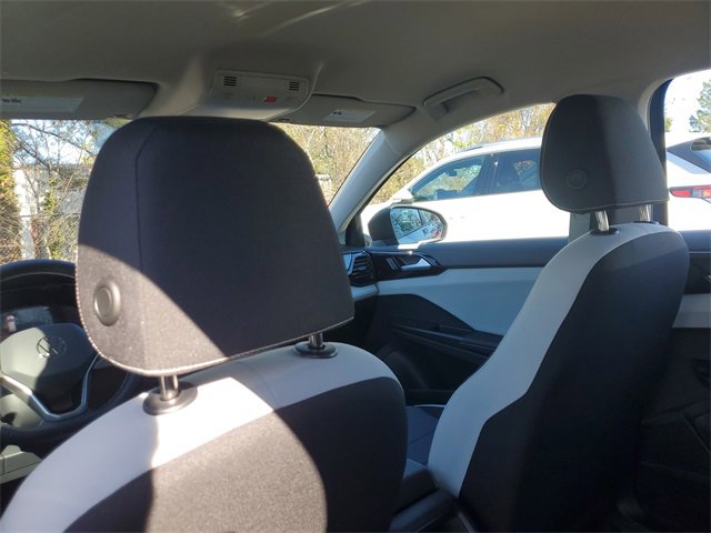 New 2026 Volkswagen Taos S image 12