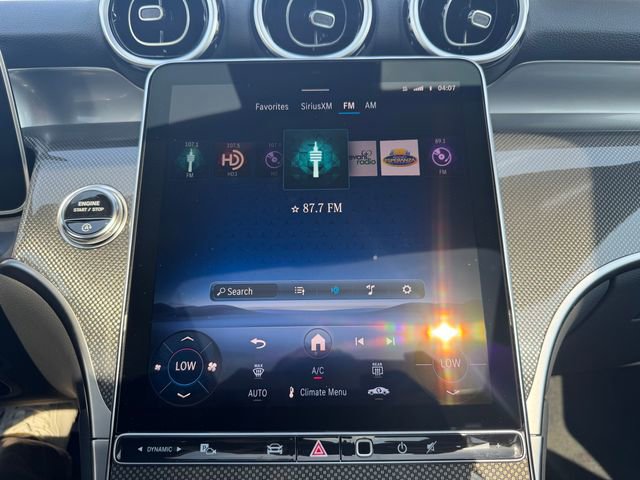 New 2025 Mercedes-Benz GLC 300 image 29