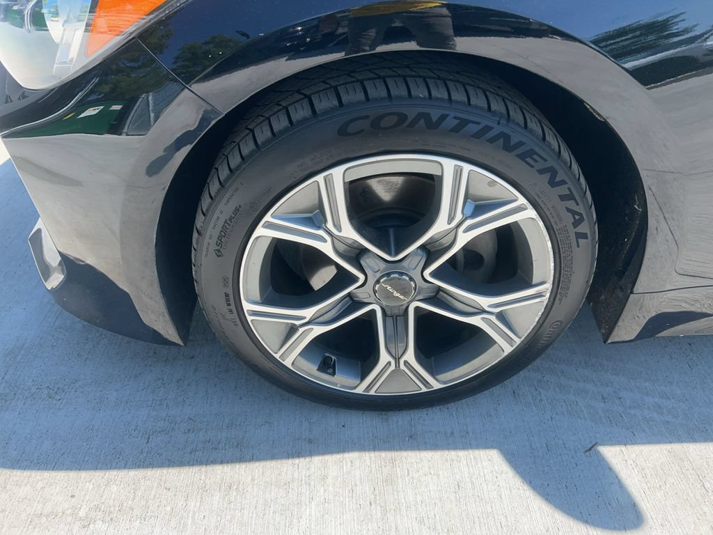 Used 2020 Kia Stinger GT-Line AWD/4WD image 10