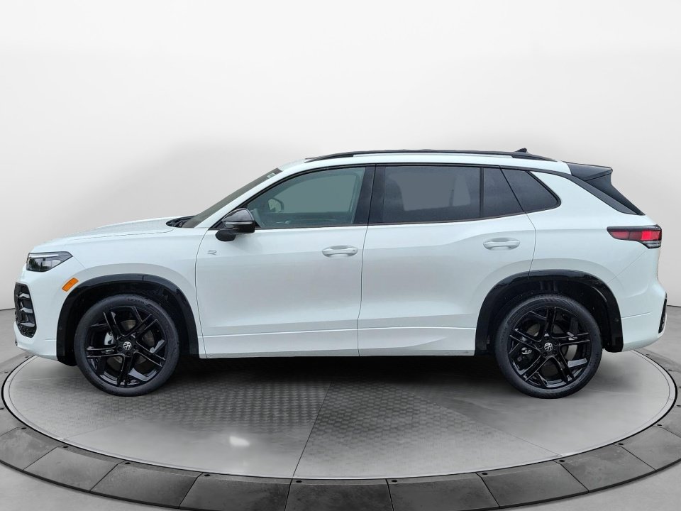 New 2026 Volkswagen Tiguan SE R-Line FWD image 4