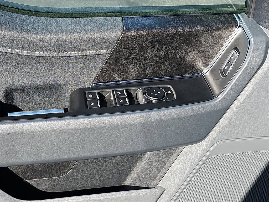 Used 2023 Ford F150 Lightning XLT image 23