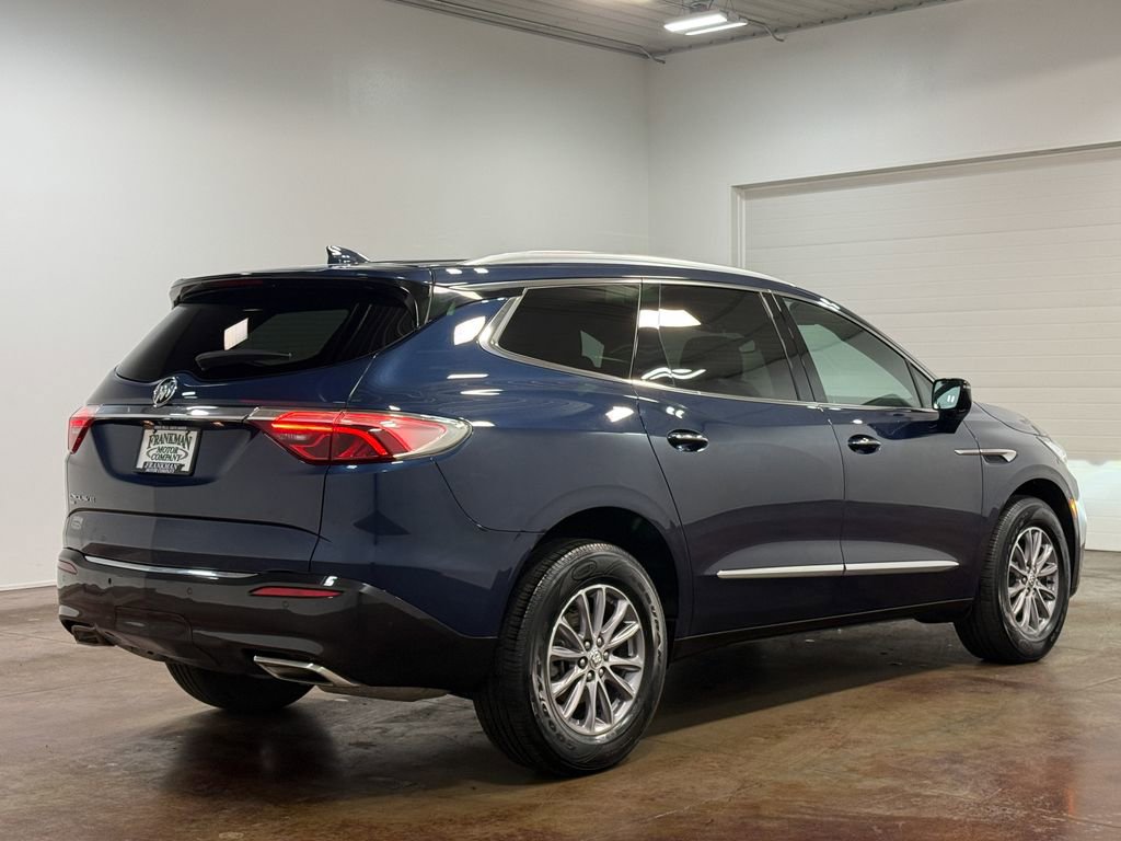 Used 2023 Buick Enclave Essence AWD/4WD image 4