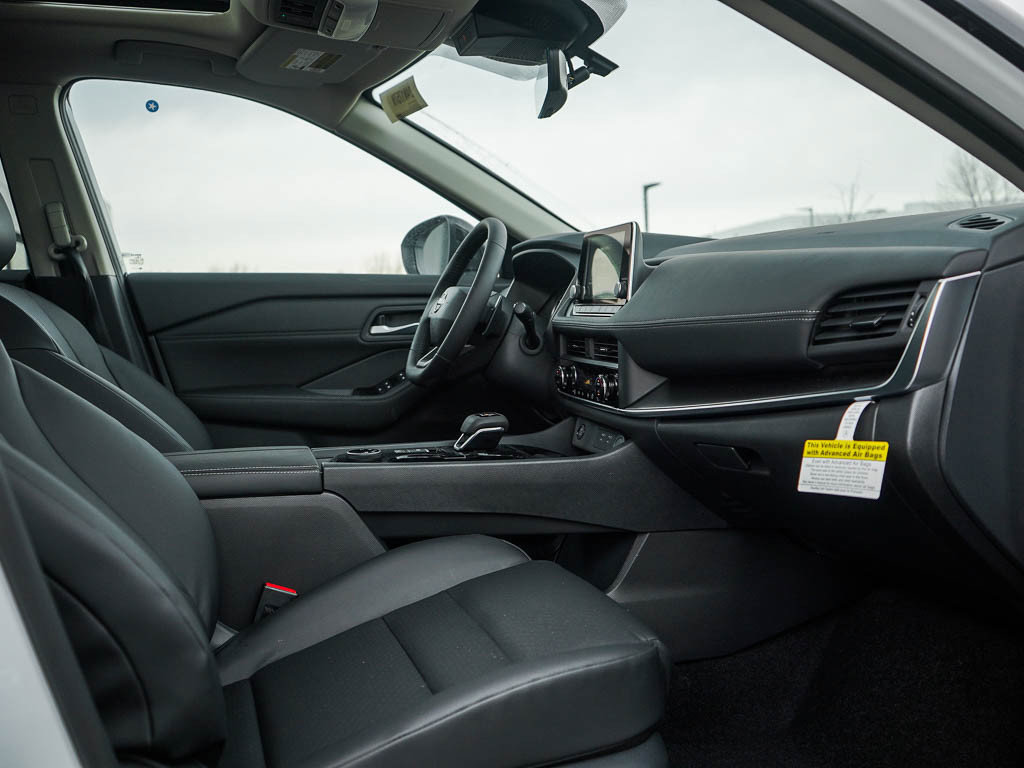 New 2026 Nissan Rogue Dark Armor AWD/4WD image 11