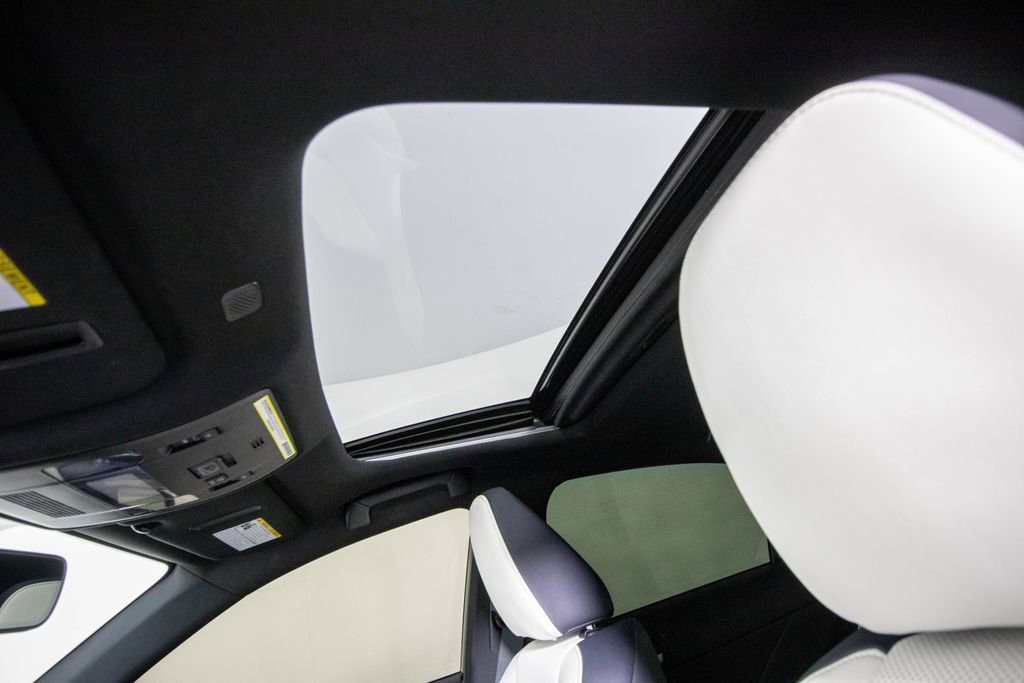 Used 2022 Lexus IS 350 F Sport RWD image 26