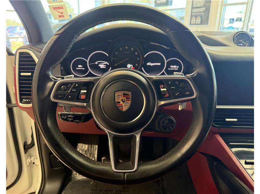 Used 2022 Porsche Cayenne E-Hybrid w/ Premium Plus Package image 12