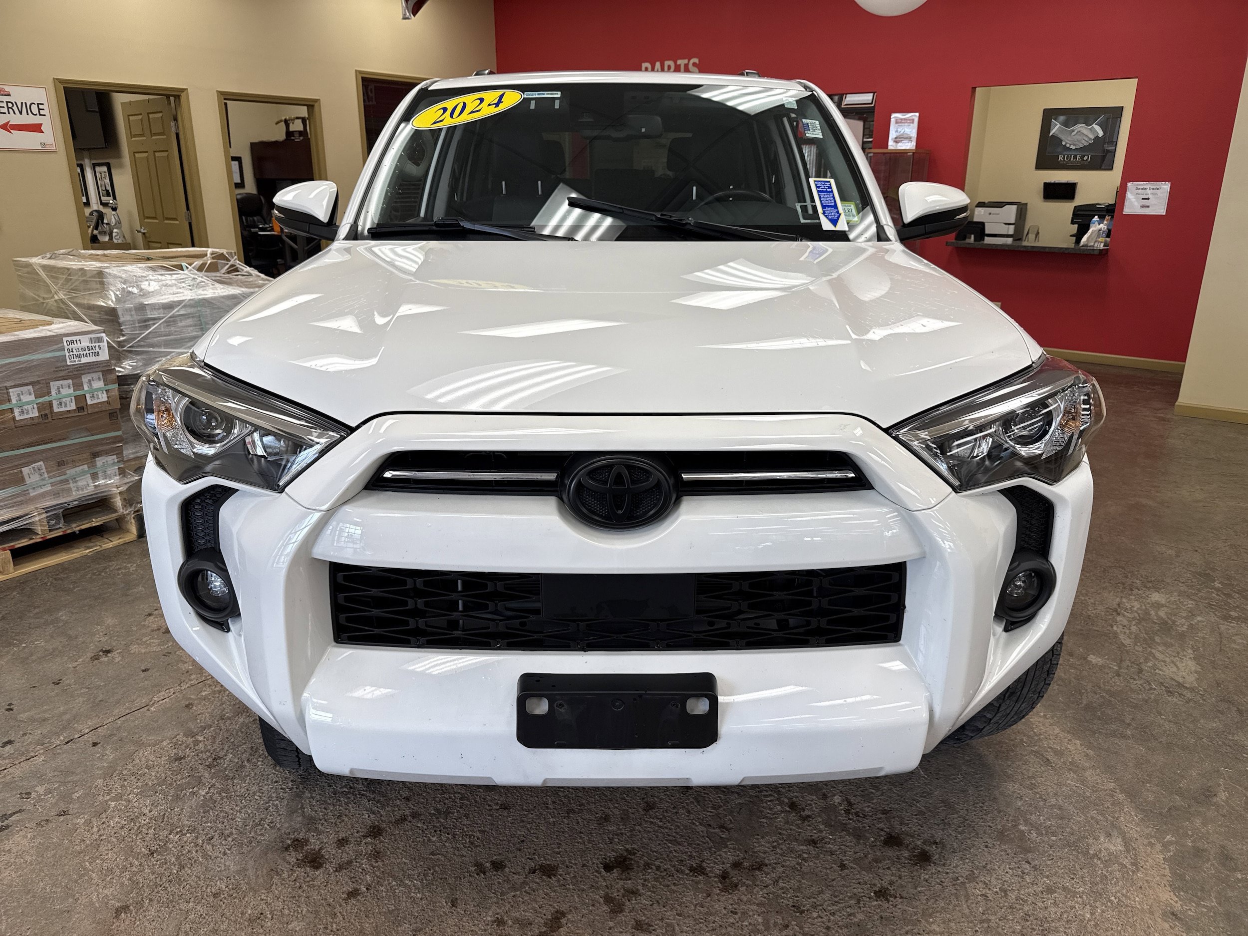 Certified 2024 Toyota 4Runner SR5 Premium w/ Moonroof Package AWD/4WD image 2