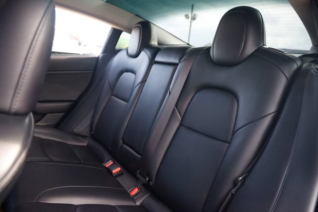 Used 2023 Tesla Model 3 Standard Range RWD image 9